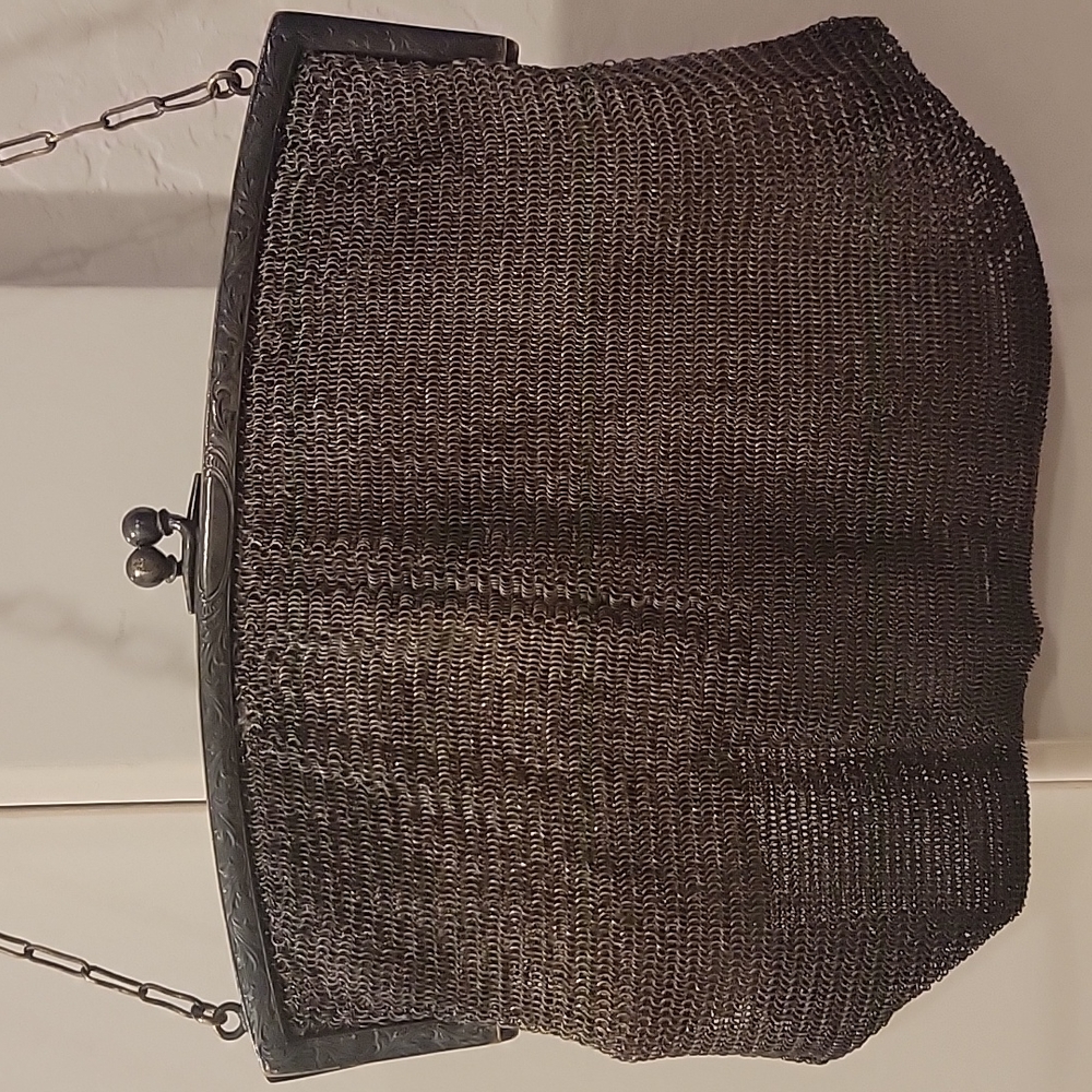 VINTAGE METAL GERMAN SILVER CLUTCH WITH CHAIN SMALL BAG